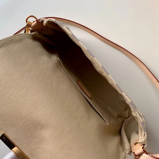 Cheap Favorite Louis PM Vuitton 0823